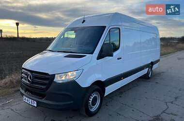 Вантажний фургон Mercedes-Benz Sprinter 2020 в 