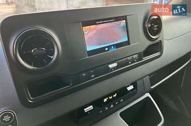 Вантажний фургон Mercedes-Benz Sprinter 2020 в 