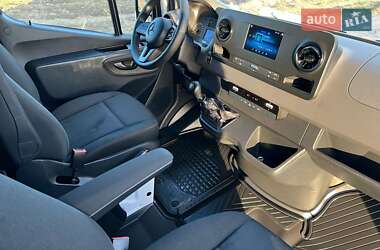 Вантажний фургон Mercedes-Benz Sprinter 2020 в 
