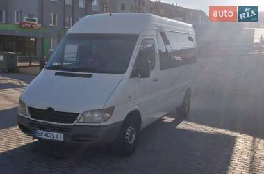 Грузопассажирский фургон Mercedes-Benz Sprinter 2005 в Тернополе