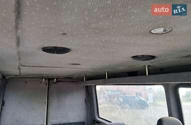 Микроавтобус Mercedes-Benz Sprinter 2005 в 