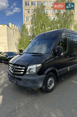 Грузовой фургон Mercedes-Benz Sprinter 2015 в 