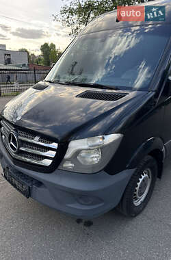 Грузовой фургон Mercedes-Benz Sprinter 2015 в 
