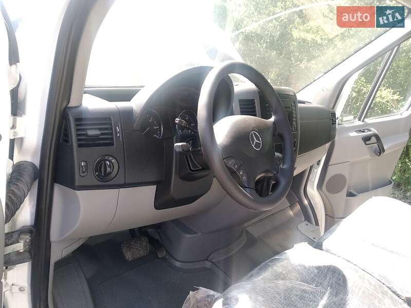 Рефрижератор Mercedes-Benz Sprinter 2011 в Ровно