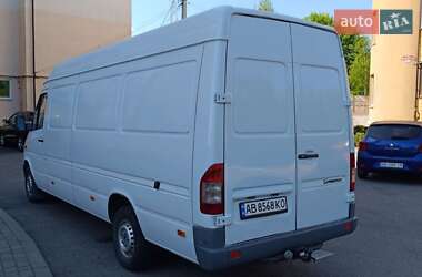 Вантажний фургон Mercedes-Benz Sprinter 2005 в 