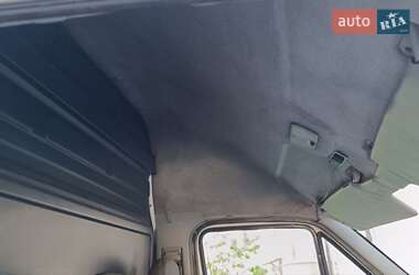 Вантажний фургон Mercedes-Benz Sprinter 2005 в 