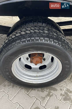 Грузовой фургон Mercedes-Benz Sprinter 2005 в 