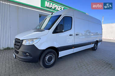 Вантажний фургон Mercedes-Benz Sprinter 2018 в Новоселиці