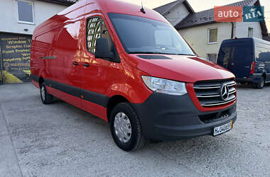 Вантажний фургон Mercedes-Benz Sprinter 2021 в 