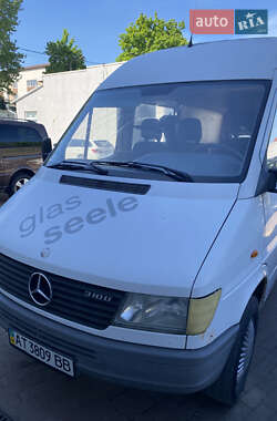 Грузовой фургон Mercedes-Benz Sprinter 1999 в Ивано-Франковске