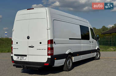 Вантажопасажирський фургон Mercedes-Benz Sprinter 2016 в 