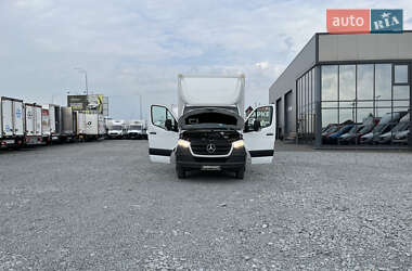 Грузовой фургон Mercedes-Benz Sprinter 2021 в 