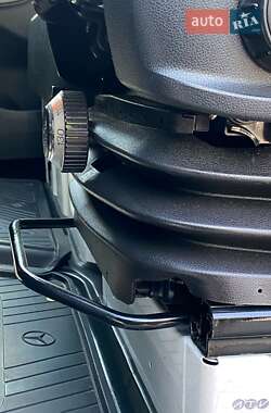 Грузовой фургон Mercedes-Benz Sprinter 2019 в 
