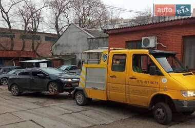 Эвакуатор Mercedes-Benz Sprinter 1997 в 