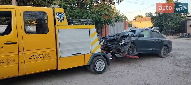 Евакуатор Mercedes-Benz Sprinter 1997 в Одесі