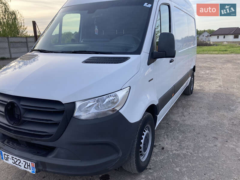 Вантажний фургон Mercedes-Benz Sprinter 2022 в 