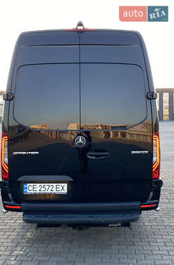 Вантажний фургон Mercedes-Benz Sprinter 2022 в 