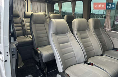 Мікроавтобус Mercedes-Benz Sprinter 2012 в 