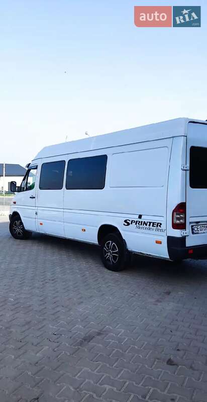 Грузопассажирский фургон Mercedes-Benz Sprinter 2001 в Каменец-Подольском