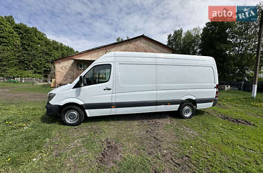 Вантажний фургон Mercedes-Benz Sprinter 2015 в 
