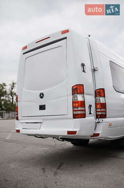 Мікроавтобус Mercedes-Benz Sprinter 2011 в 