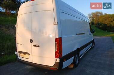 Вантажний фургон Mercedes-Benz Sprinter 2019 в 