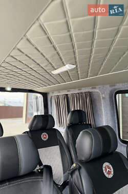Микроавтобус Mercedes-Benz Sprinter 2012 в 