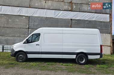 Другие грузовики Mercedes-Benz Sprinter 2020 в 