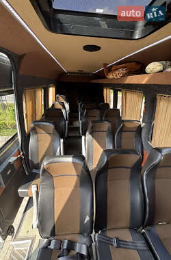 Туристичний / Міжміський автобус Mercedes-Benz Sprinter 2013 в 