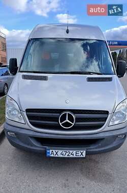 Грузовой фургон Mercedes-Benz Sprinter 2012 в 