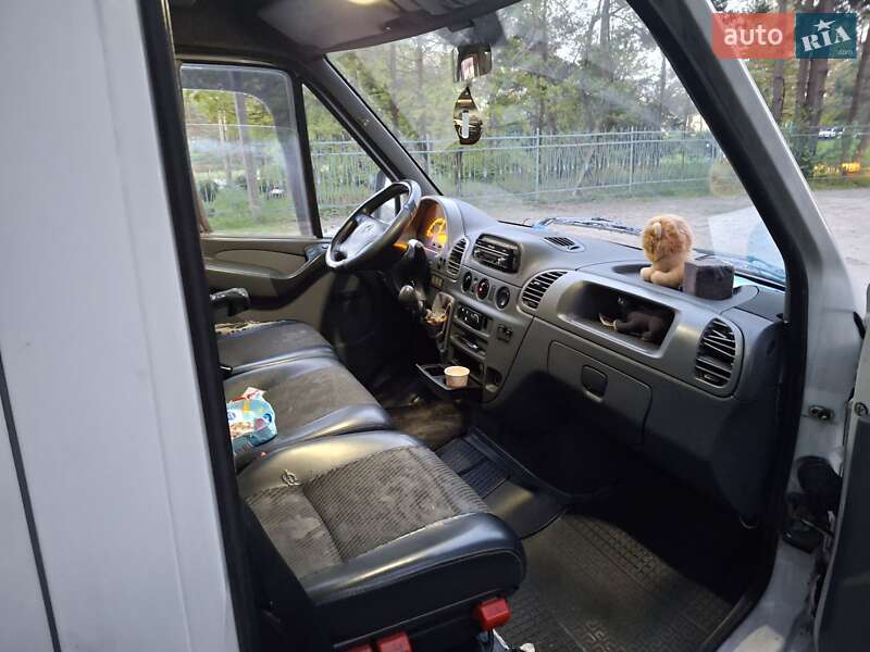 Микроавтобус Mercedes-Benz Sprinter 2006 в Львове