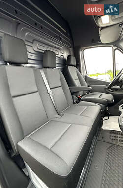 Вантажний фургон Mercedes-Benz Sprinter 2020 в 