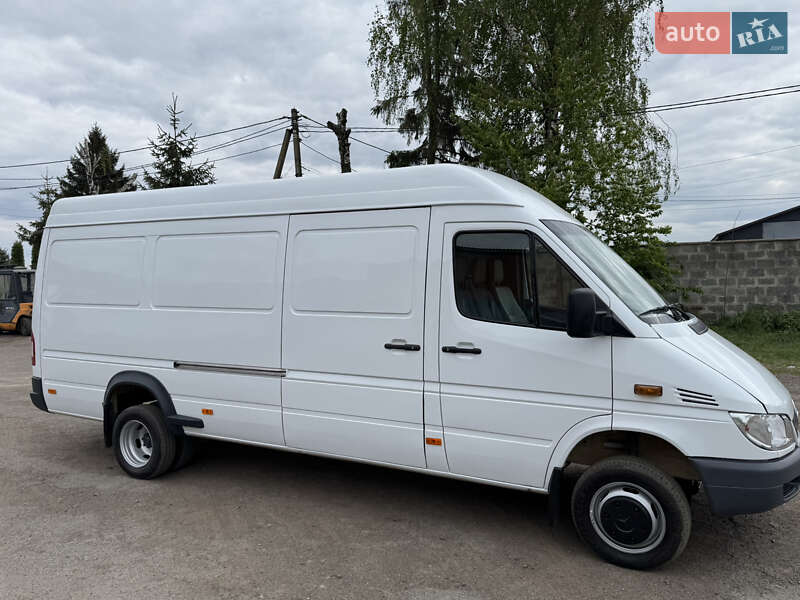Грузовой фургон Mercedes-Benz Sprinter 2005 в Ровно