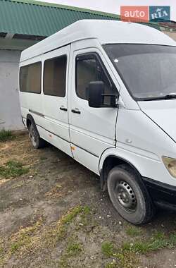 Вантажопасажирський фургон Mercedes-Benz Sprinter 1997 в 