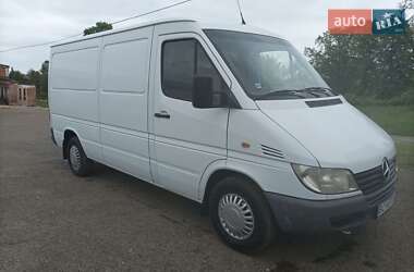 Грузовой фургон Mercedes-Benz Sprinter 2002 в 