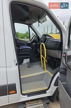 Туристичний / Міжміський автобус Mercedes-Benz Sprinter 2013 в 