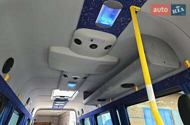 Туристичний / Міжміський автобус Mercedes-Benz Sprinter 2013 в 