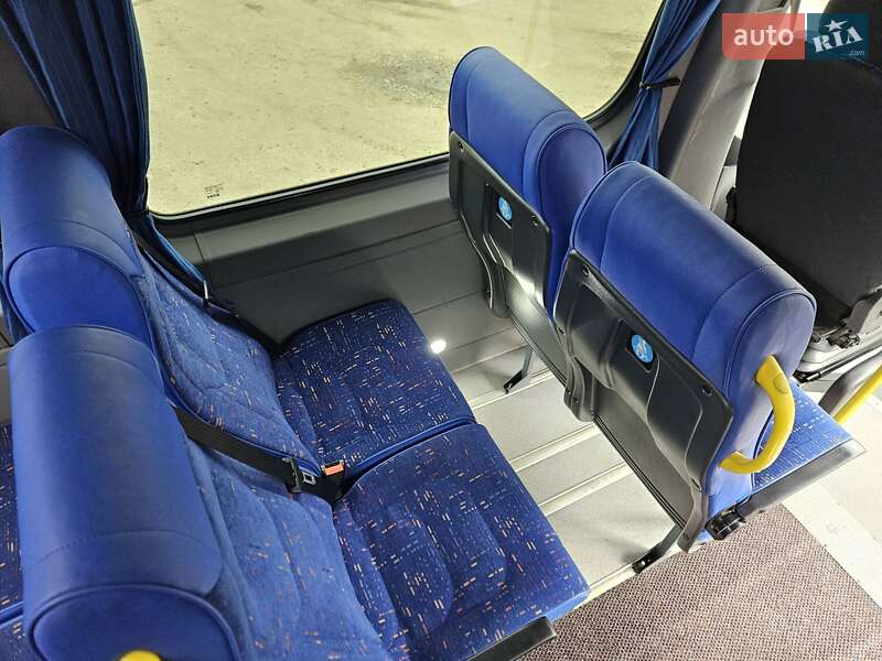 Туристический / Междугородний автобус Mercedes-Benz Sprinter 2013 в Черновцах