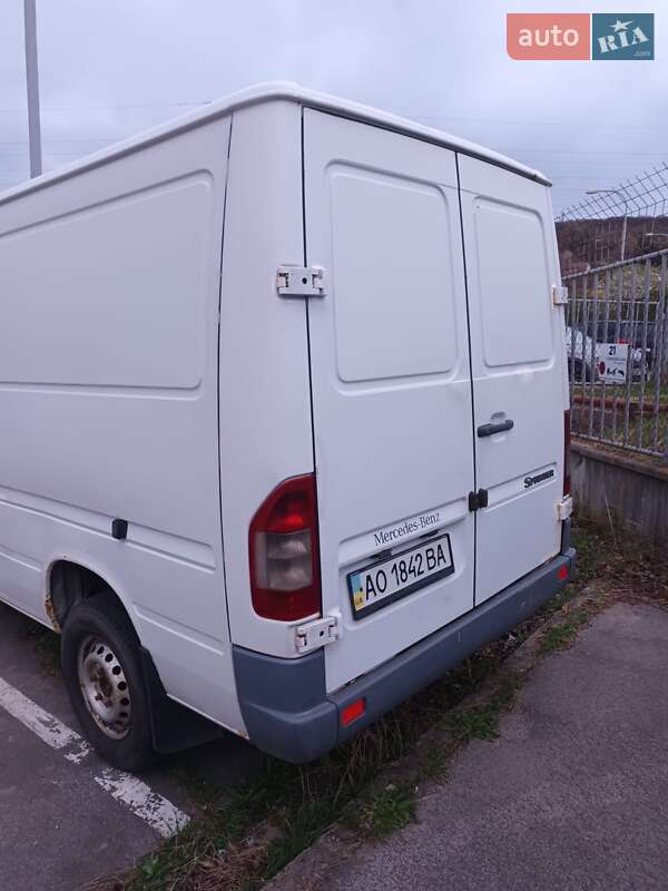 Микроавтобус Mercedes-Benz Sprinter 2006 в Мукачево