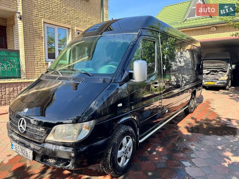 Mercedes-Benz Sprinter 2000