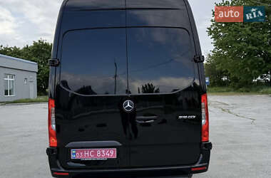 Грузопассажирский фургон Mercedes-Benz Sprinter 2020 в 