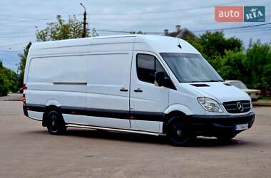 Вантажний фургон Mercedes-Benz Sprinter 2013 в 