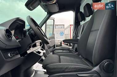 Грузовой фургон Mercedes-Benz Sprinter 2020 в 