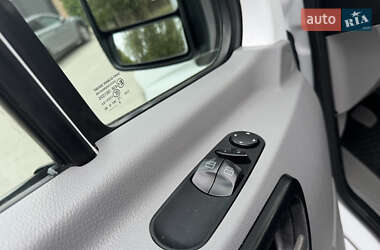 Вантажний фургон Mercedes-Benz Sprinter 2016 в 