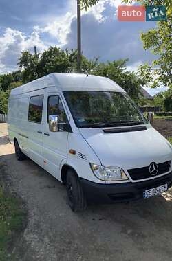 Микроавтобус Mercedes-Benz Sprinter 2000 в 