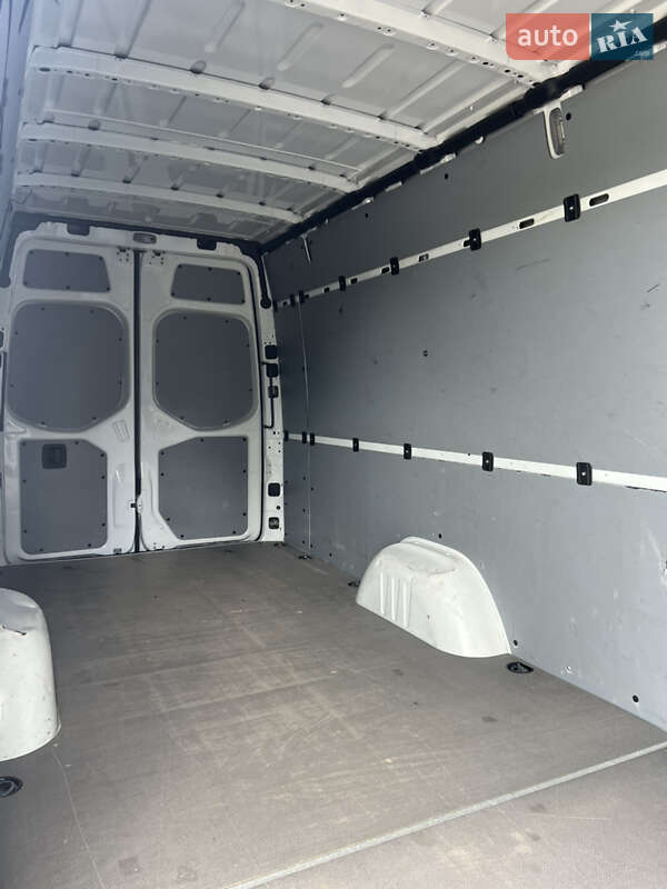 Вантажний фургон Mercedes-Benz Sprinter 2020 в Києві