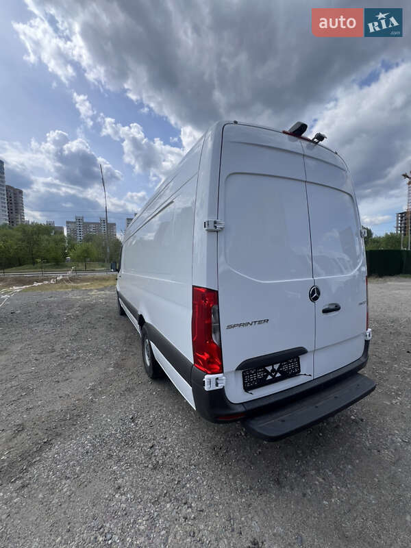 Вантажний фургон Mercedes-Benz Sprinter 2020 в Києві