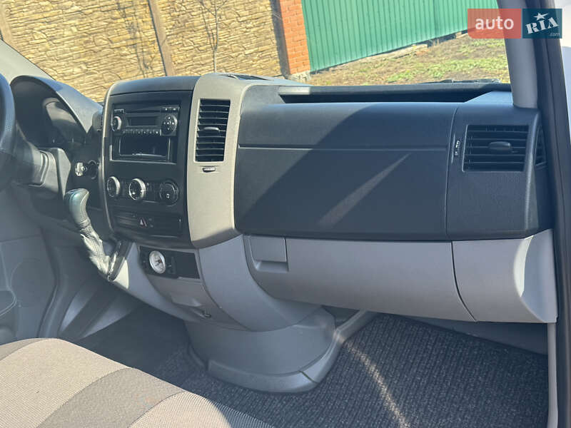 Вантажний фургон Mercedes-Benz Sprinter 2009 в Новій Водолагі