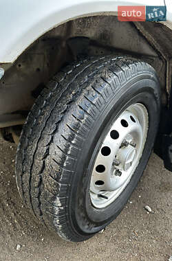 Грузовой фургон Mercedes-Benz Sprinter 2005 в 