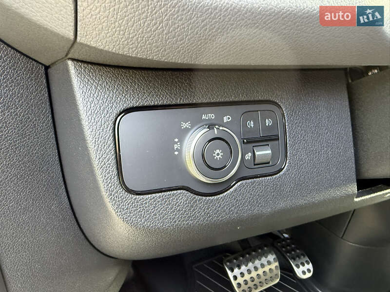 Вантажний фургон Mercedes-Benz Sprinter 2018 в Львові